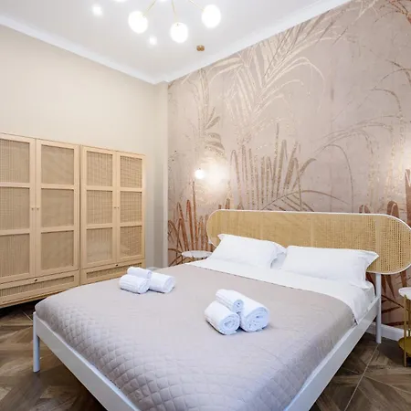 Aparthotel Station 3*