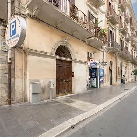 Aparthotel Station 3*